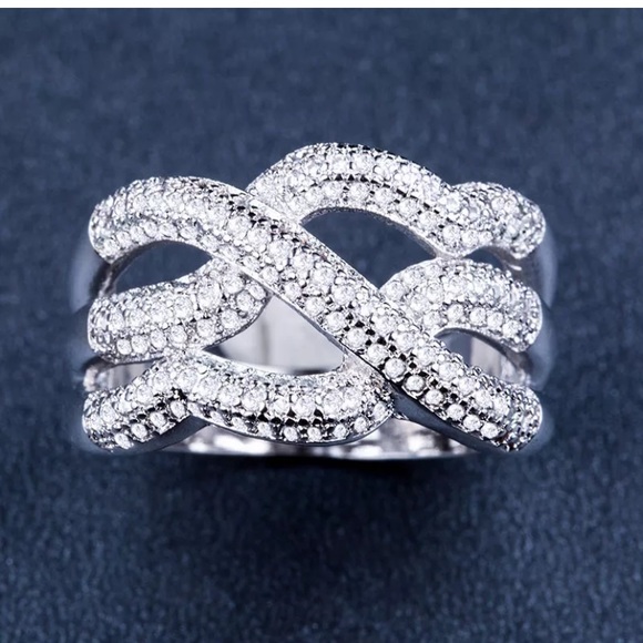 Infinity Round Cut White Sapphire 925 Silver Ring - Picture 2 of 5